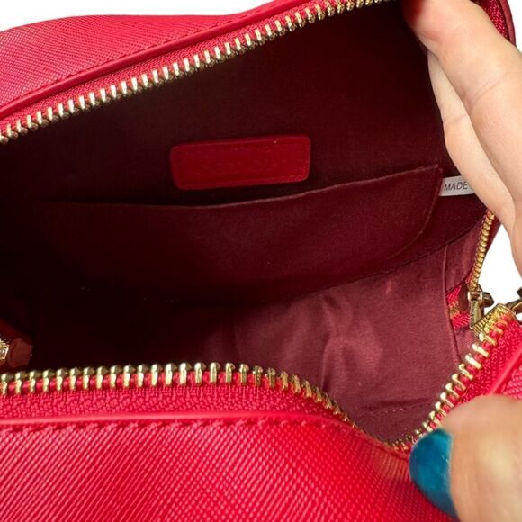 CGYGP Heart Purse Vegan Leather Shoulder Handbag With Wrist Strap - Picture 6 of 10